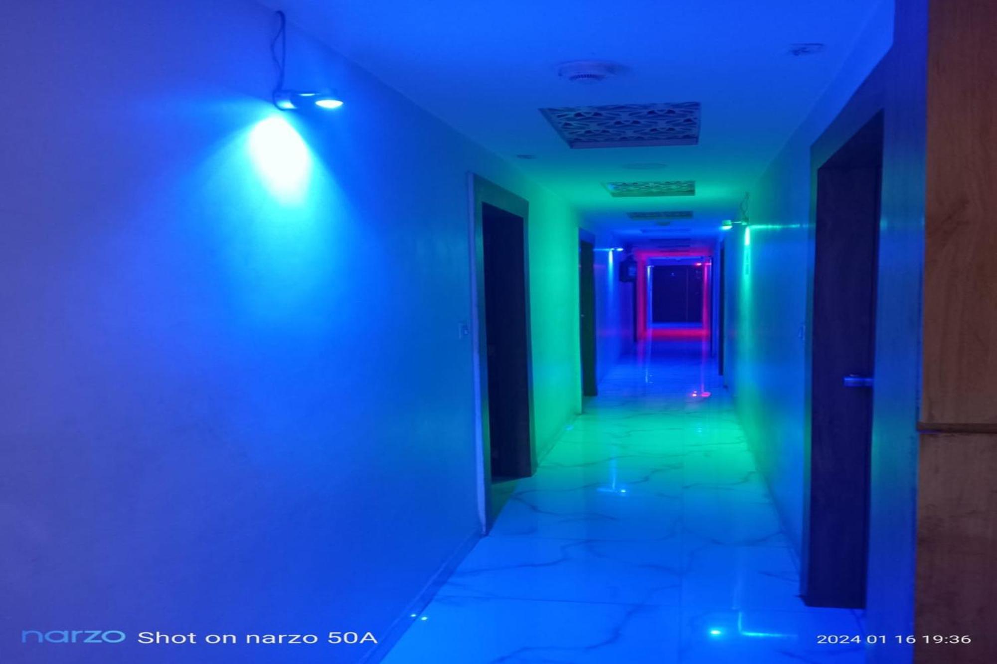 Hotel New Lake View Ahmedabad Exterior photo