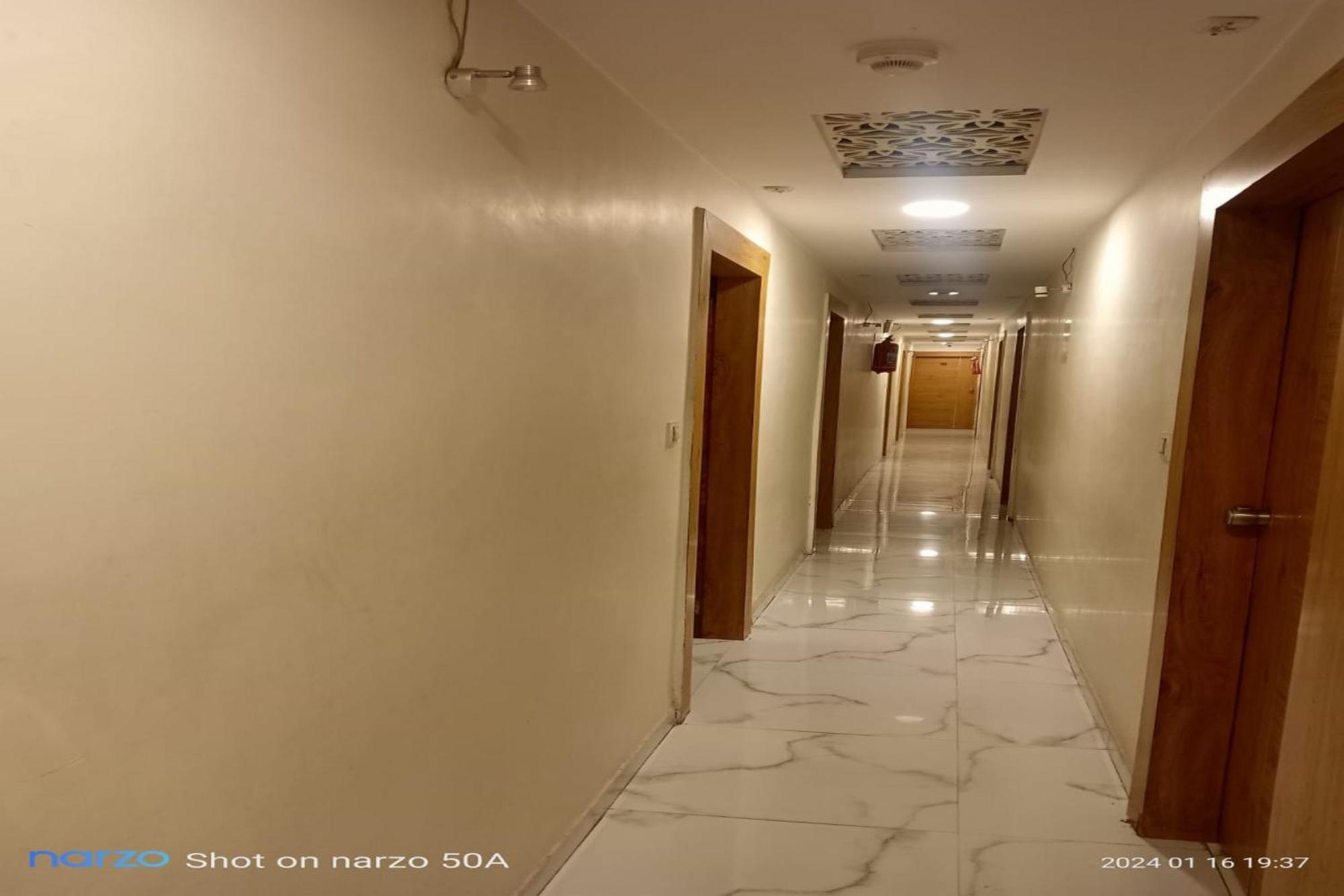 Hotel New Lake View Ahmedabad Exterior photo
